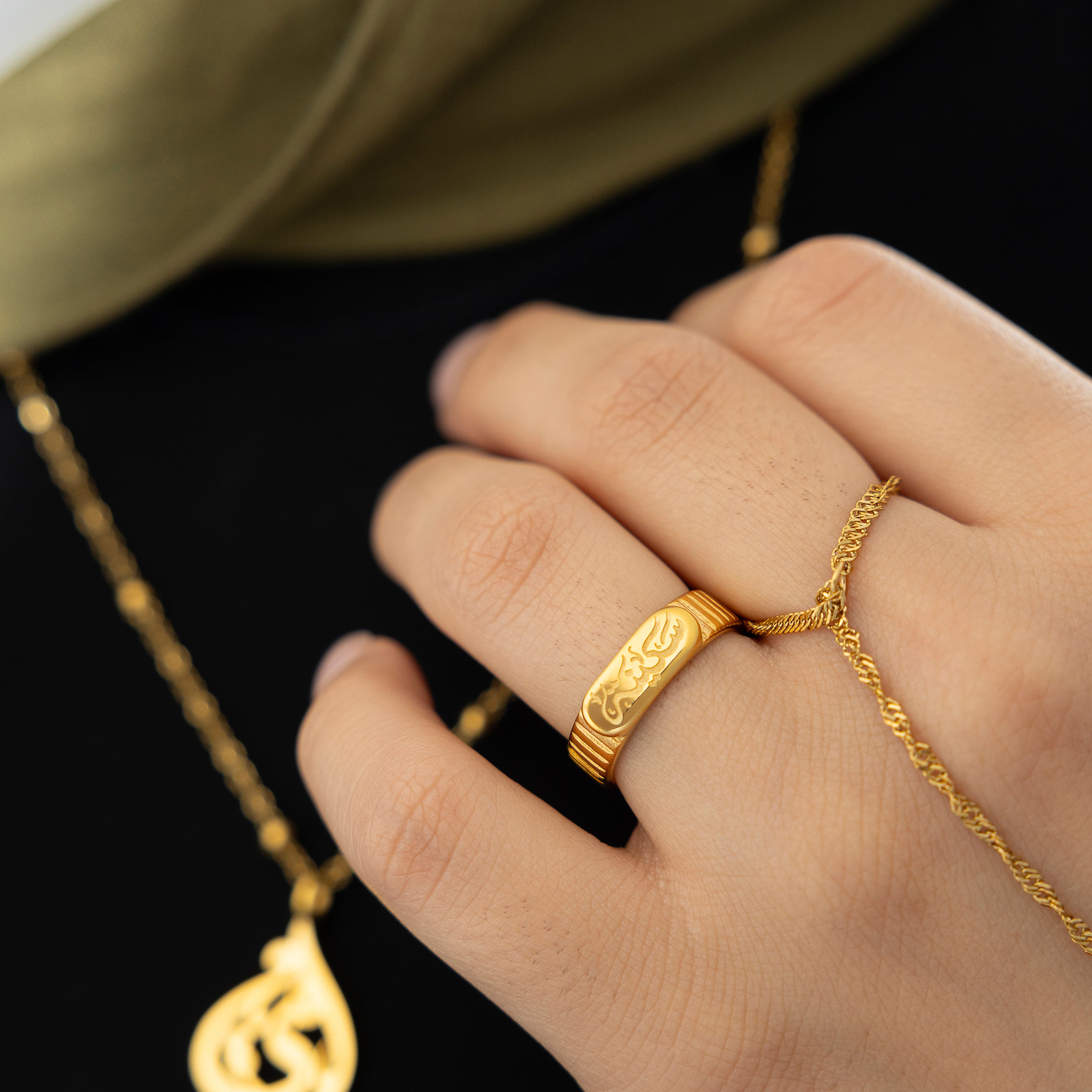 Side view of serenity ring with ridged band and soft shine finish