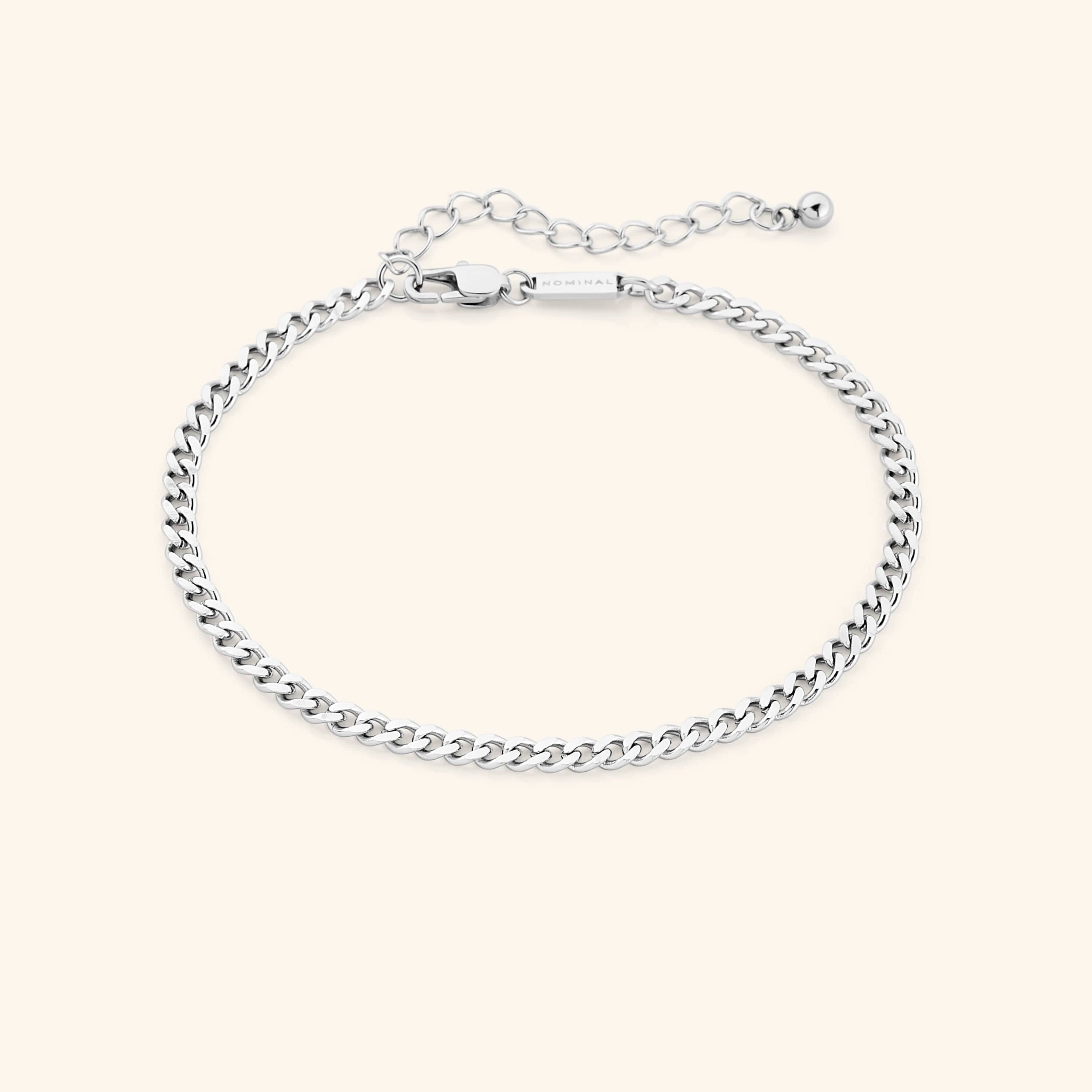Close-up of the premium stainless steel anklet with gold plating.