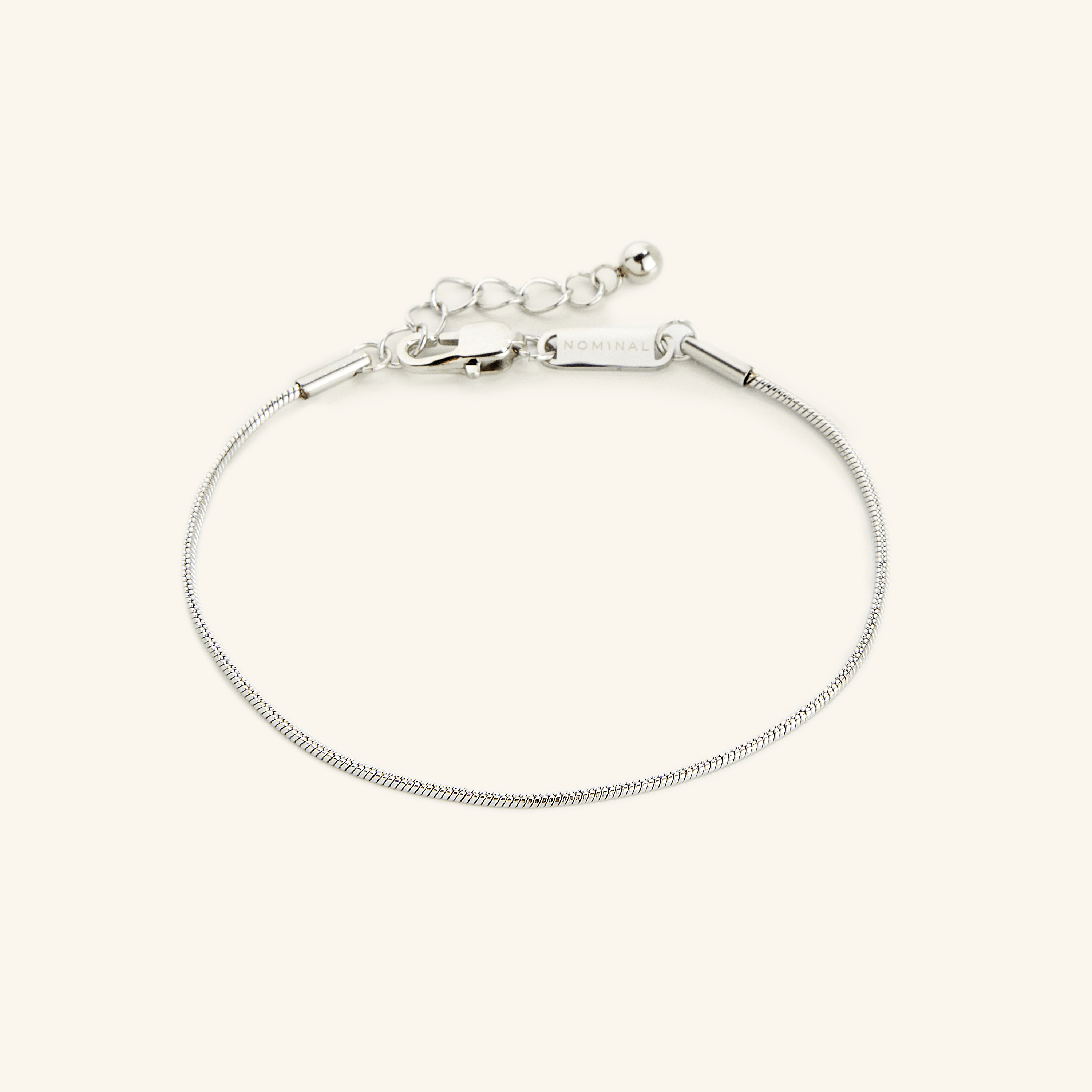 Elegant gold chain bracelet showcasing smooth rounded links, perfect for any outfit.