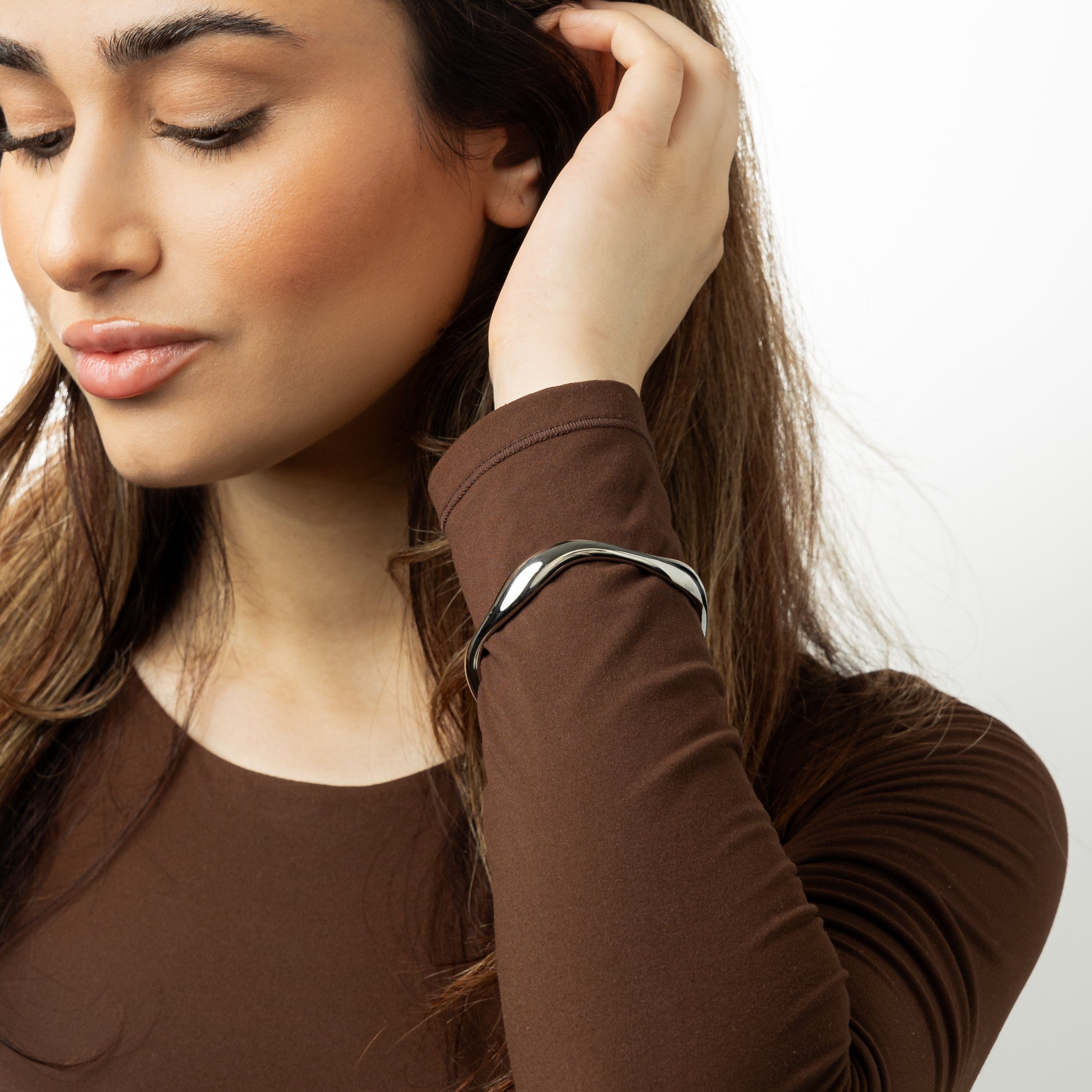 Close-up of the bangles texture and gold plating.