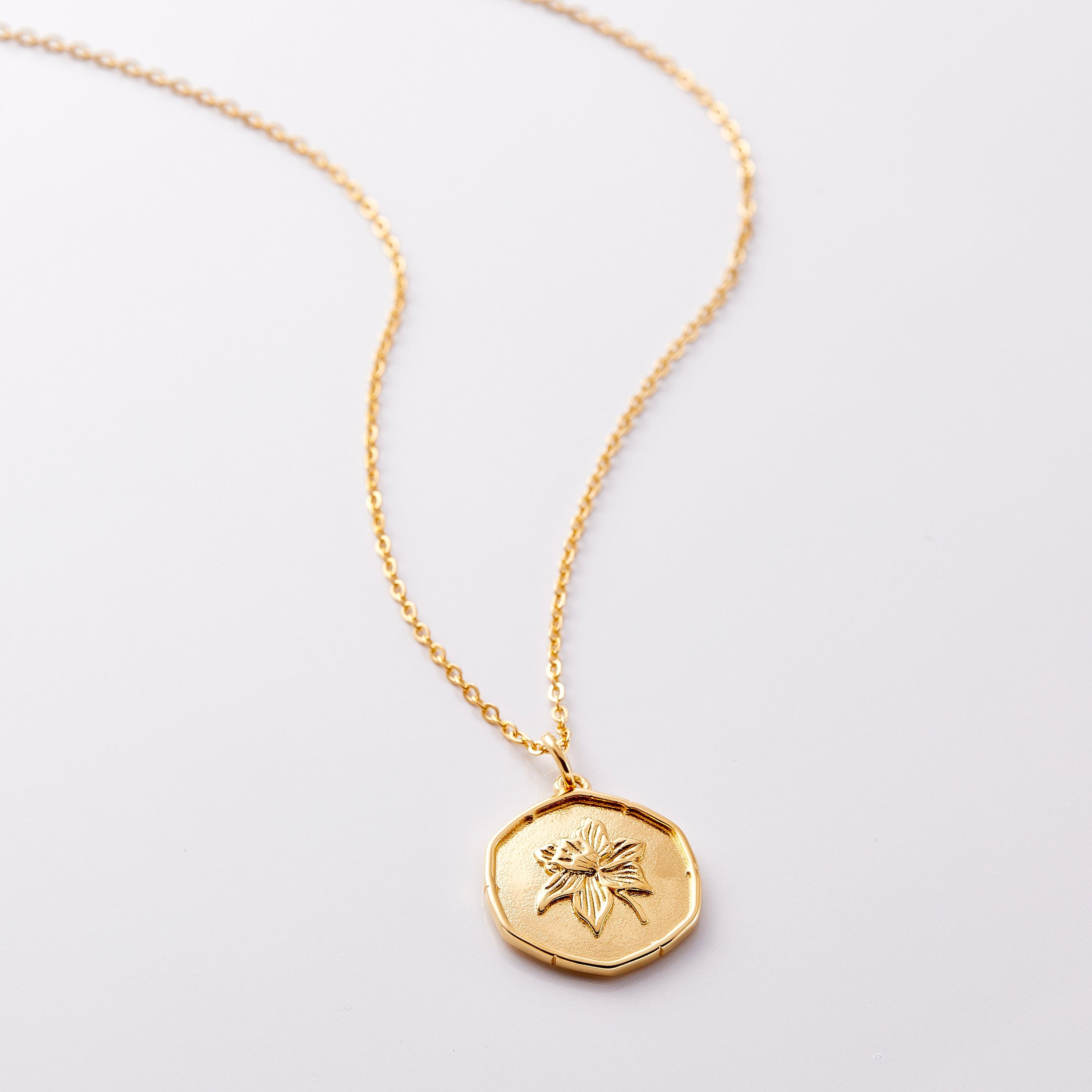 Close-up view of the December birth flower pendant necklace showcasing the intricate design.